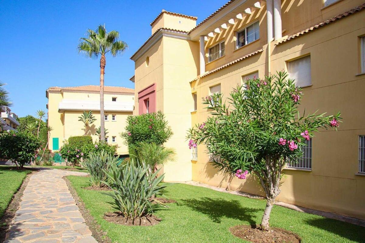 Precioso Atico En Cabopino - Marbella Apartment Bagian luar foto